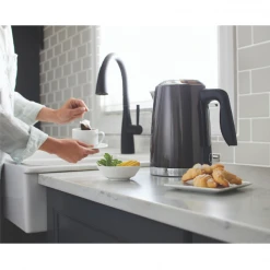 Paderno 1.7-Litre Electric Kettle | Bouilloire électrique 1,7 L