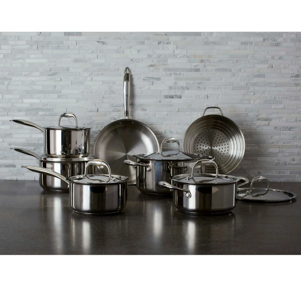 13_Piece_Stainless_Steel_Clad_Cookware_Set_Lifestyle2.png Paderno Canadian Signature 13-Piece Stainless Steel Cookware Set | Batterie De Cuisine En Acier Inoxydable Signature Canadienne, 13 Pièces