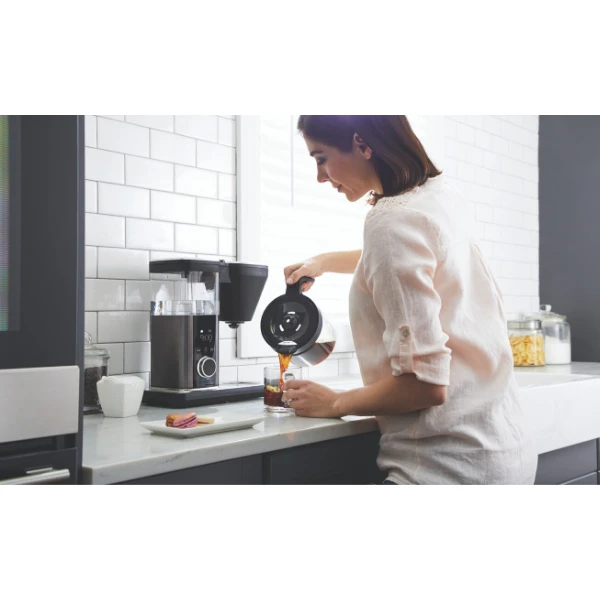 17_ae969c9e-f15b-4639-8b7f-cfa347cb28de.png Paderno 9-Cup Balanced-Brew Coffee Maker | Cafetière Balanced Brew, 9 tasses Coffee & Tea