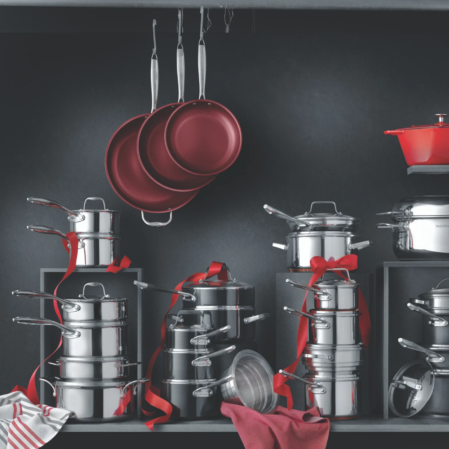 41_73448deb-e3c6-49d0-8589-c157f82a4c47.png Paderno Canadian Signature Fry Pan, 32 Cm | Poêle à Frire Signature Canadienne, 32 Cm Cookware