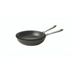 Paderno 10" Pre-Seasoned Smooth-Release Cast Iron Skillet | Poêle En Fonte Prétraitée à Dégagement Rapide, 10 po Cookware