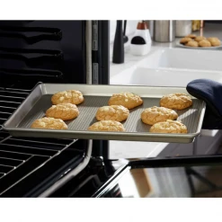 Paderno Bakeware Professional Medium Cookie Sheet, 15 X 10-in | Plaque à Biscuits De Taille Moyenne Professionelle, 15 X 10 Po 4 Paderno Bakeware Professional Medium Cookie Sheet, 15 X 10-in | Plaque à Biscuits De Taille Moyenne Professionelle, 15 X 10 Po