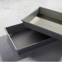 Paderno Professional Oblong Pan, 9 X 13-in | Casserole Oblongue Professionelle, 9 X 13 Po Bakeware 5 Paderno Professional Oblong Pan, 9 X 13-in | Casserole Oblongue Professionelle, 9 X 13 Po Bakeware